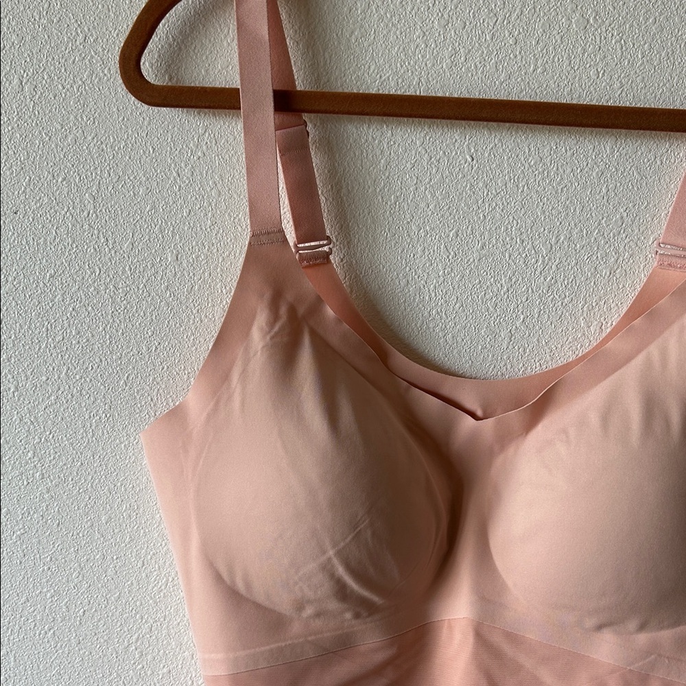 Honey Love Lift wear Tank - Picture 2 of 5